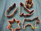 STAMPI PER BISCOTTI-EARLY PA COOKIE CUTTERS In campagna questi stampi taglienti li usavano le donne quando preparavano biscotti di varie misure piccoli e grandi,veri Folksy .MADE IN GERMANY