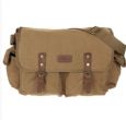 BORSA CANVAS accessori reali in pelle e ottone di alta qualit
cinghia a tracolla regolabile
coperchio con 2 chiusure magnetiche
vano principale con zip e 2 piccoli
tasche scorrevoli, 2 supporti per penna e 1 tasca zip
2 piccole tasche anteriori
2 piccole tasche laterali con chiusura magnetica
1 piccola tasca sul retro con chiusura magnetica
Capacit: circa 12 l
Dimensioni: circa 36 x 28 x 12 cm (W x H x D)
Peso: circa 900 g

Materiale:
100% Cotone