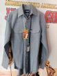 Camicia CHAMBRAY WRANGLER USA . Camicia CHAMBRAY WRANGLER USA taglia M  L . Camicia CHAMBRAY WRANGLER USA manica lunga con chiusura a scatto ORIGINALE US .