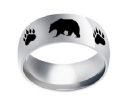 Anello fedina. Anello fedina in acciaio INOX. Anello fedina con impresso orso Grizzly e le sue orme. Misure USA 10-11-12